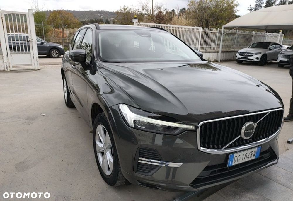 Volvo XC 60 B4 D AWD Core - 2