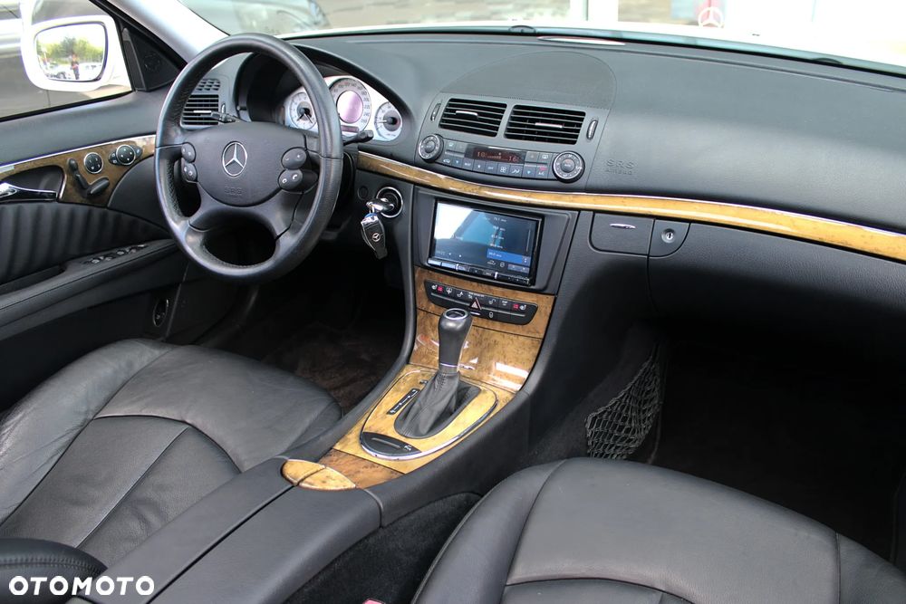 Mercedes-Benz Klasa E 350 7G-TRONIC Avantgarde BusinessEDITION - 4