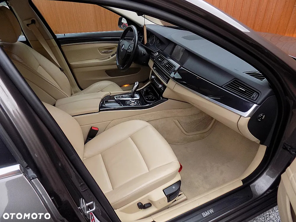 BMW Seria 5 - 8