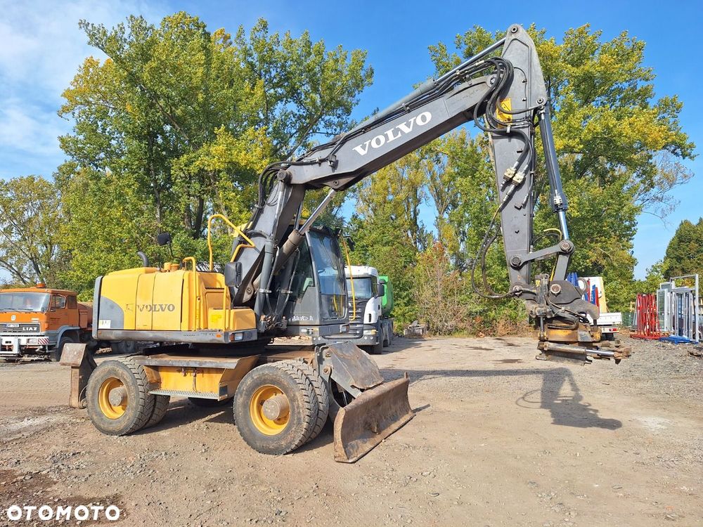 Volvo Ew 140 C 4X4 - 4