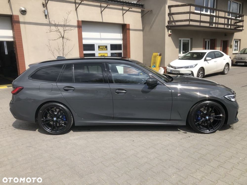 BMW Seria 3 330i M Sport sport - 2