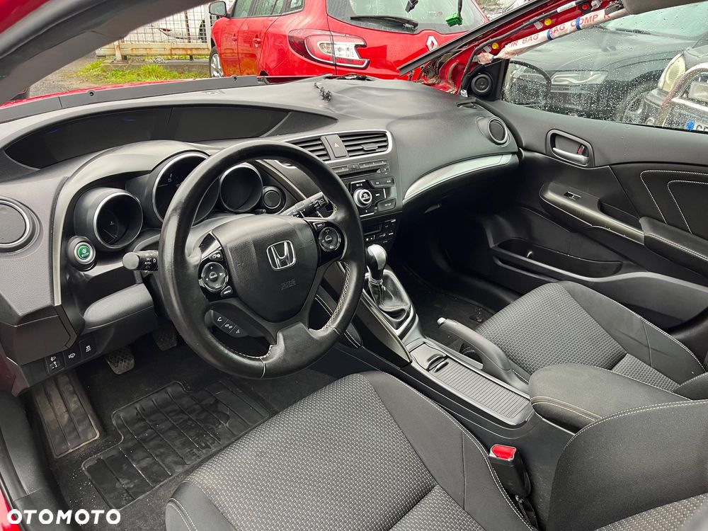 Honda Civic 1.8 i-VTEC Sport Black Edition - 14