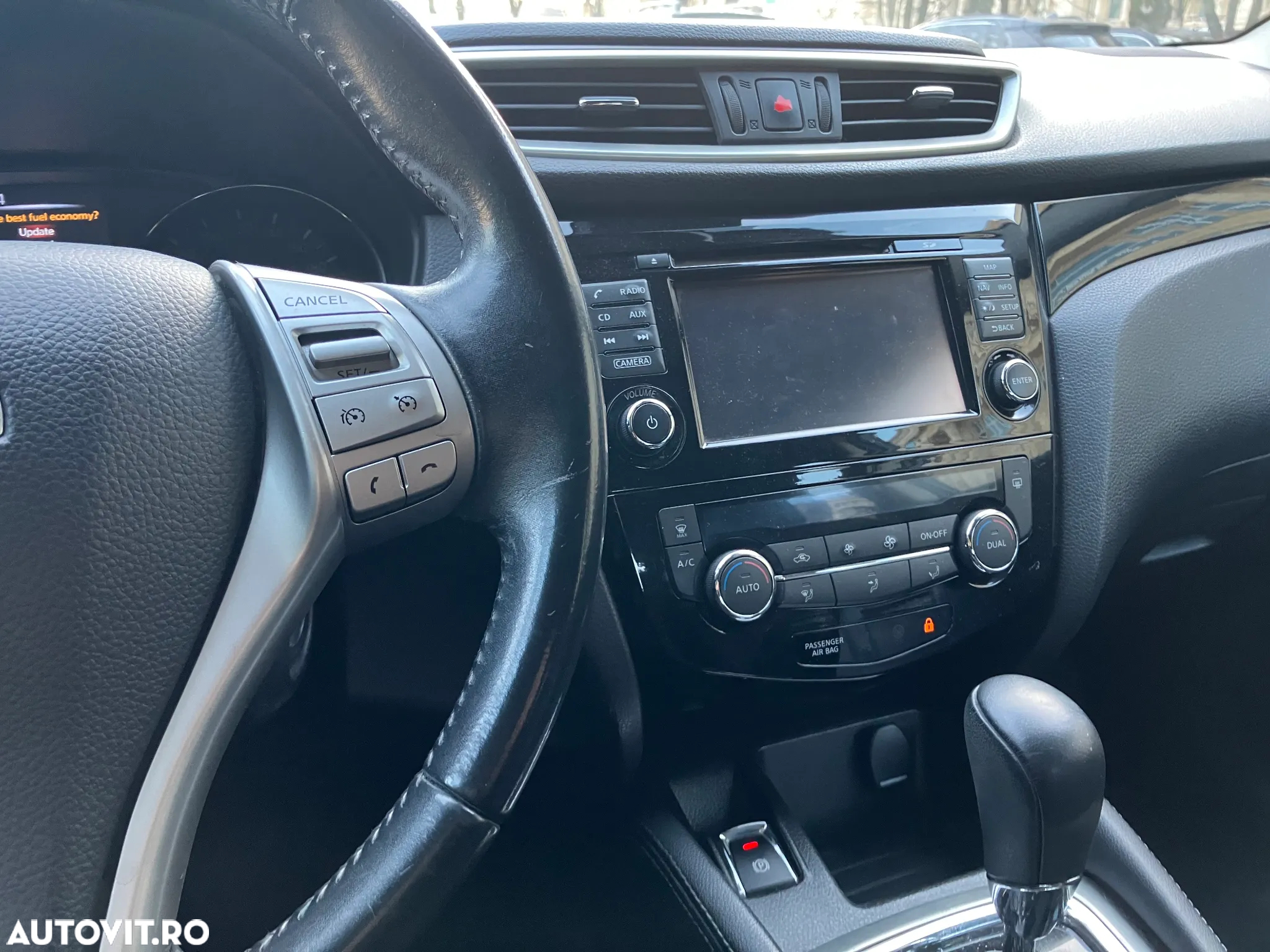 Nissan Qashqai - 2