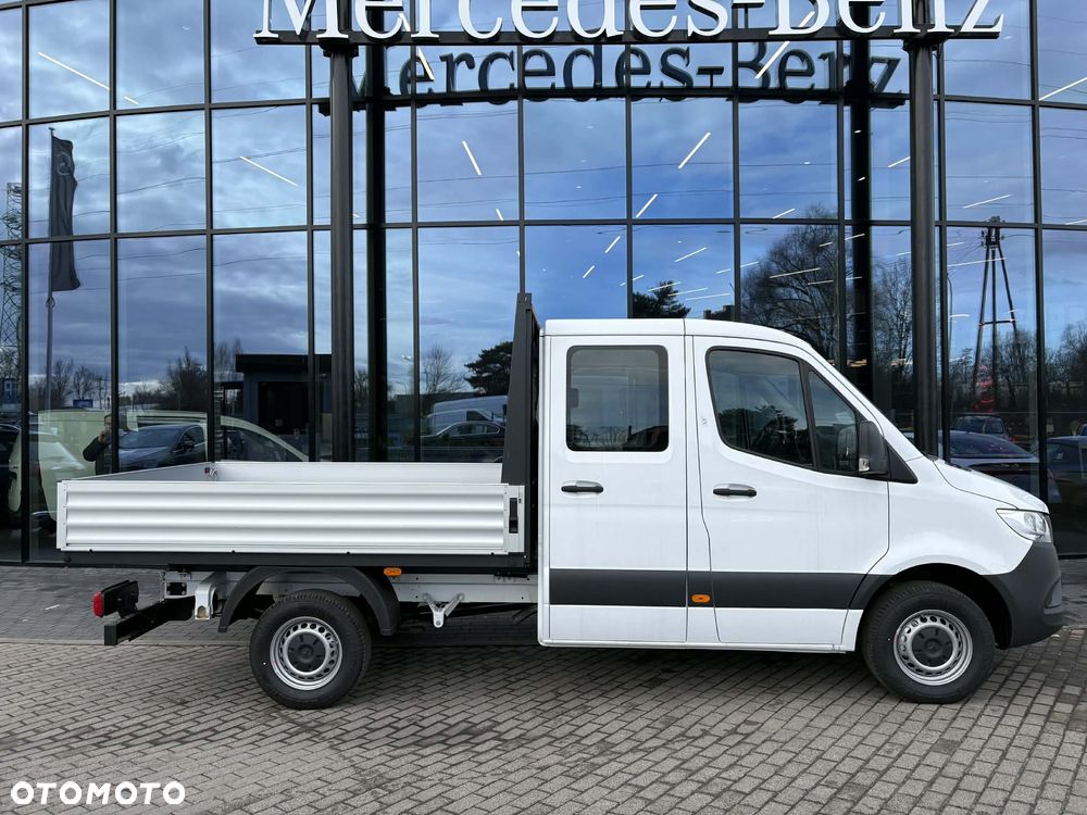 Mercedes-Benz Sprinter - 4