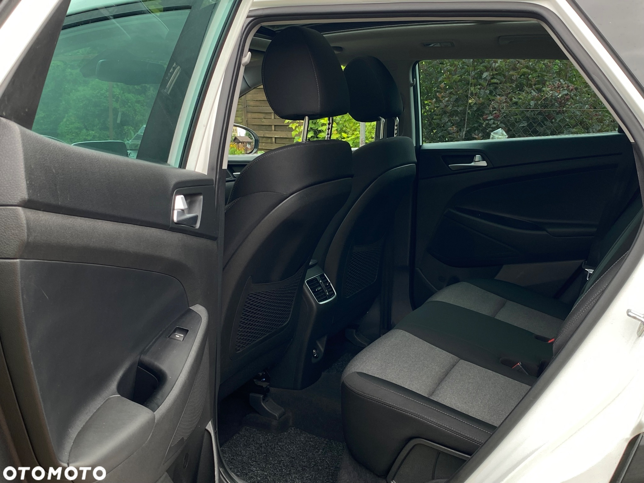 Hyundai Tucson 1.6 CRDi 2WD Select - 12