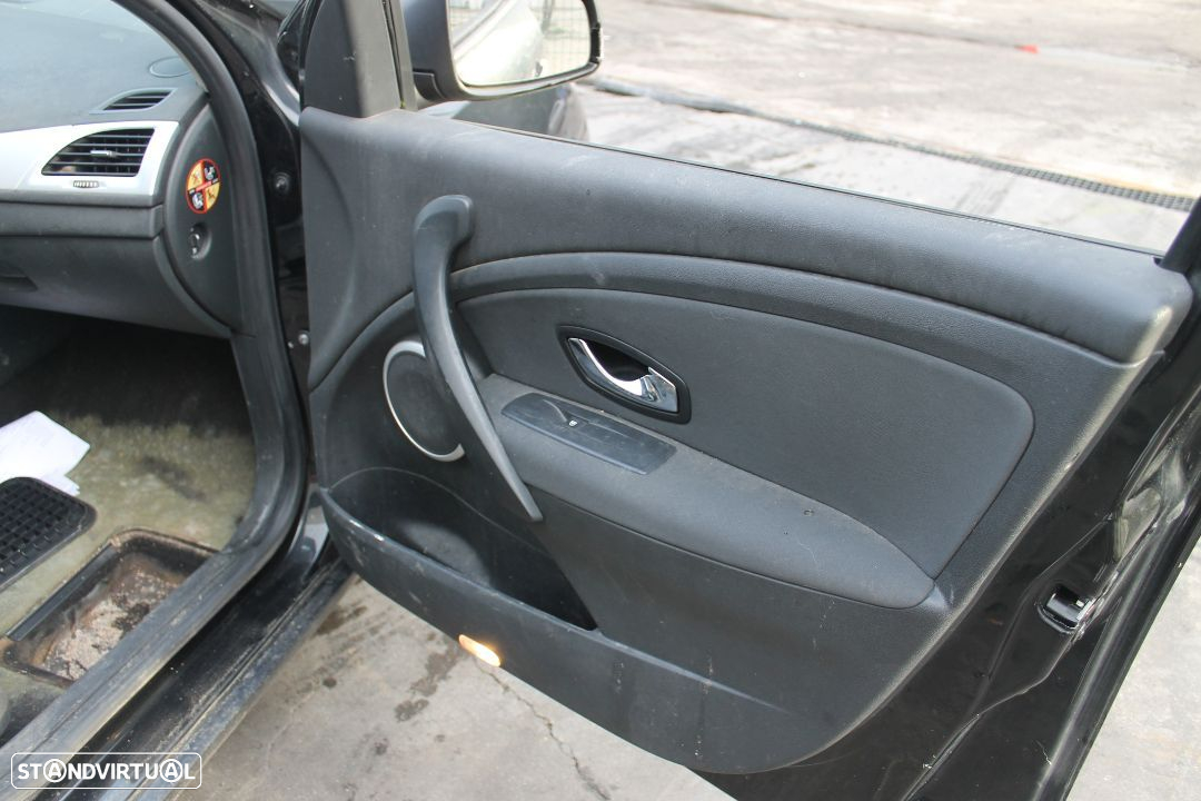 Renault Megane III SW de 2012 - 16