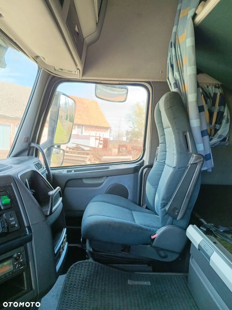 Volvo FH 13 460 AUTOMAT STANDARD MAŁY PRZEBIEG - 7