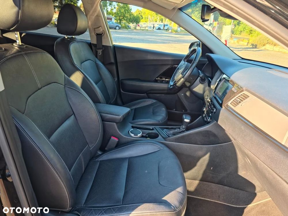 Kia Niro - 10