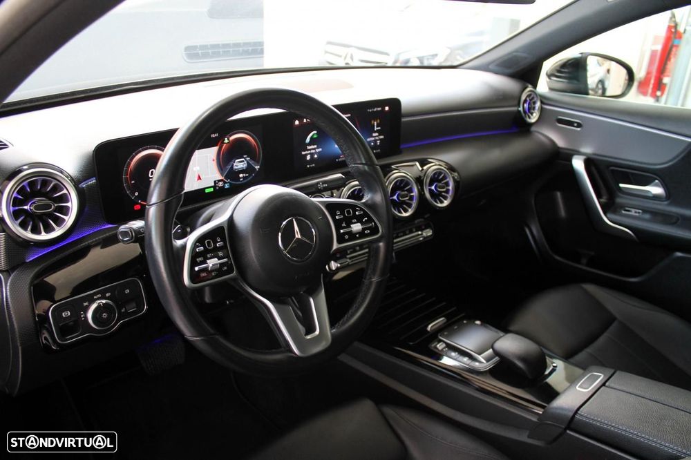 Mercedes-Benz A 250 e 8G-DCT Progressive - 8