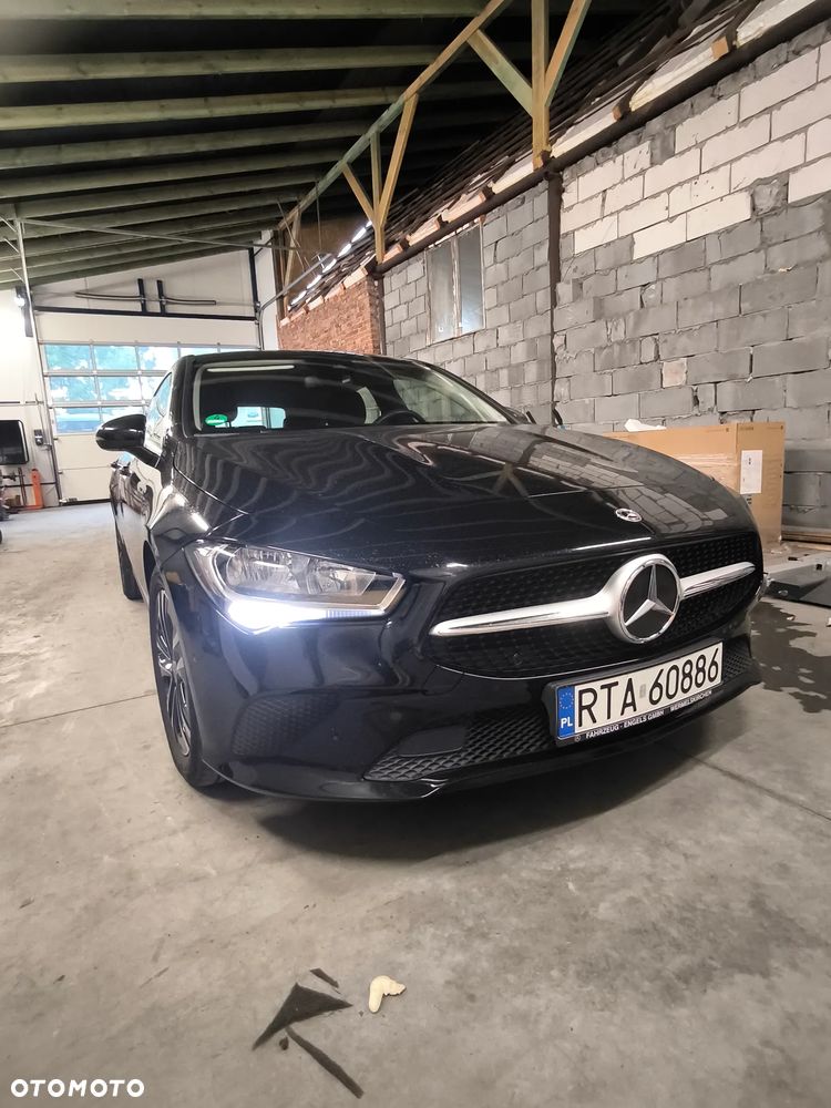 Mercedes-Benz CLA 180 Edition 2022 - 3