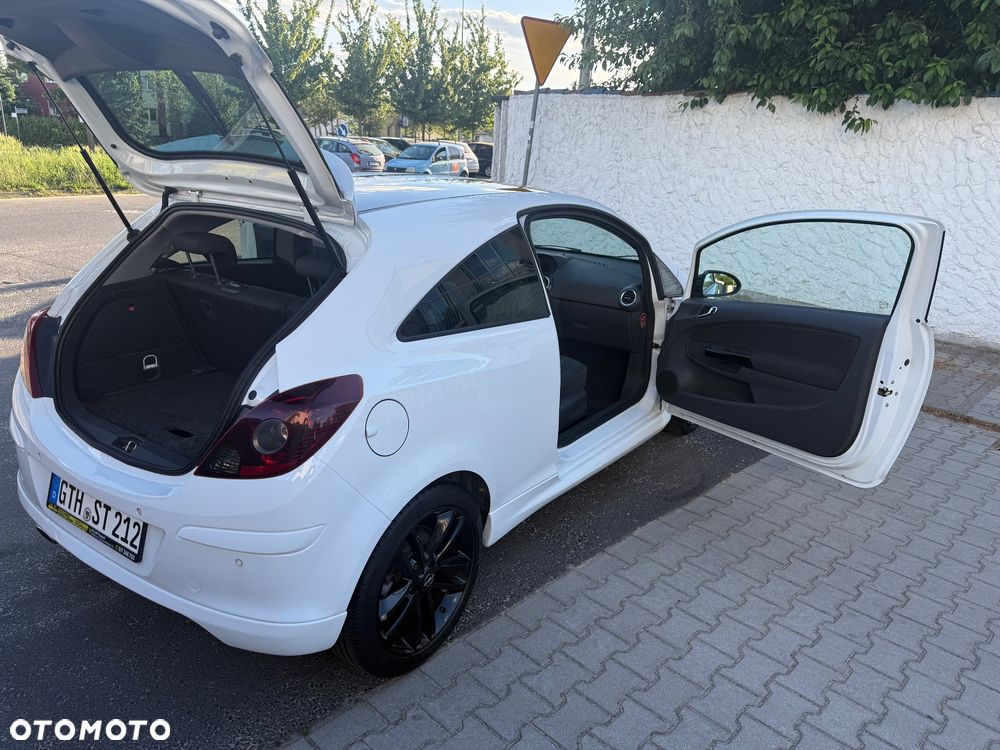 Opel Corsa - 18