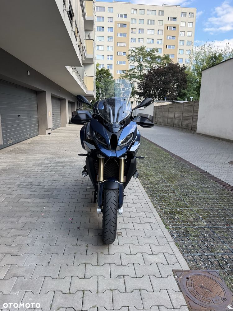 BMW XR - 5