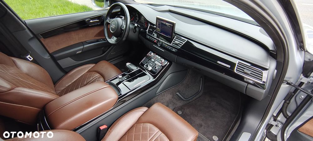 Audi A8 3.0 TDI DPF clean quattro tiptronic - 25
