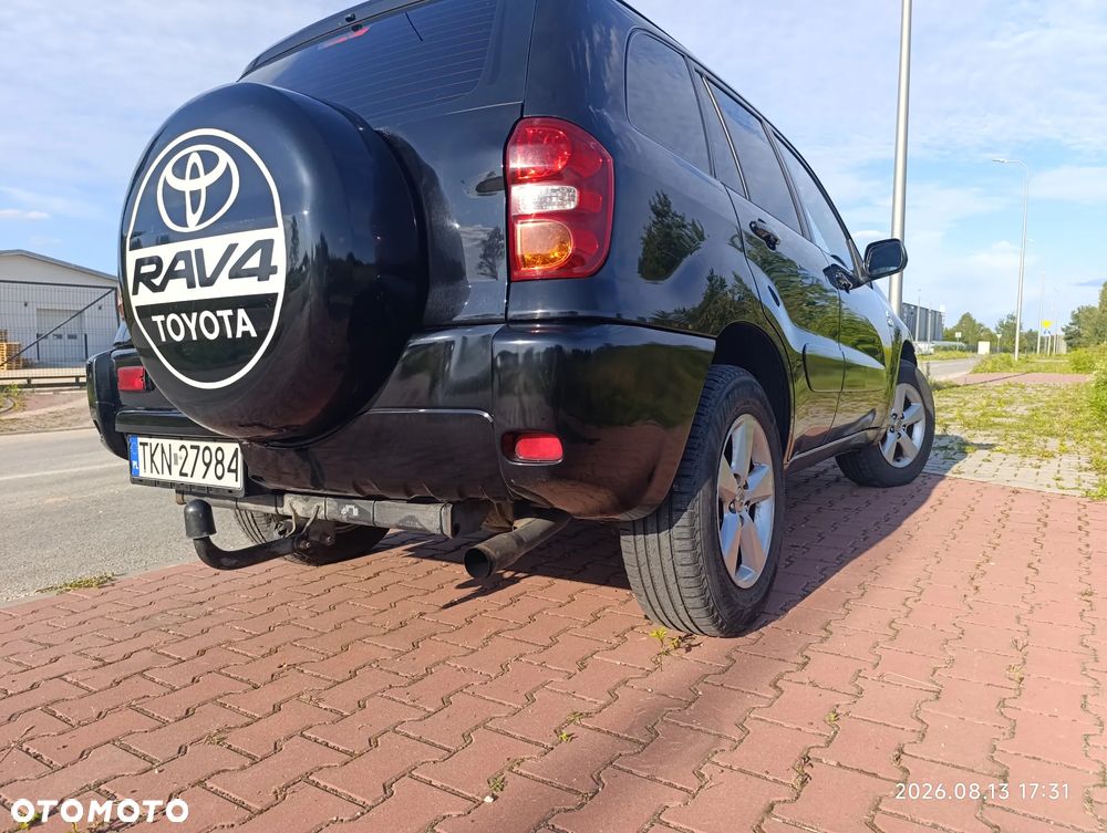 Toyota RAV4 2.0 D-4D 4x4 - 12