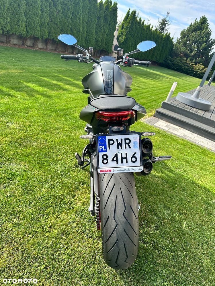 Ducati Monster - 8