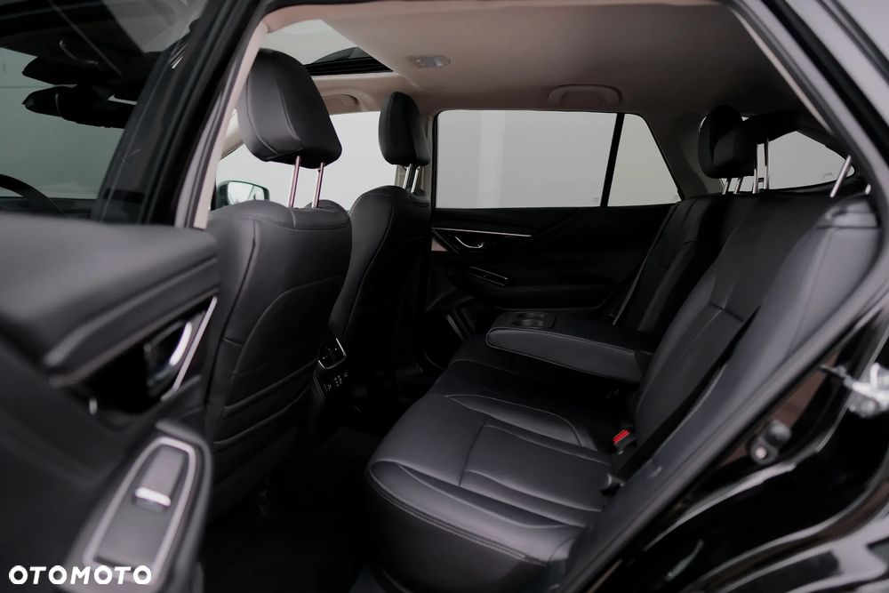 Subaru Outback - 18
