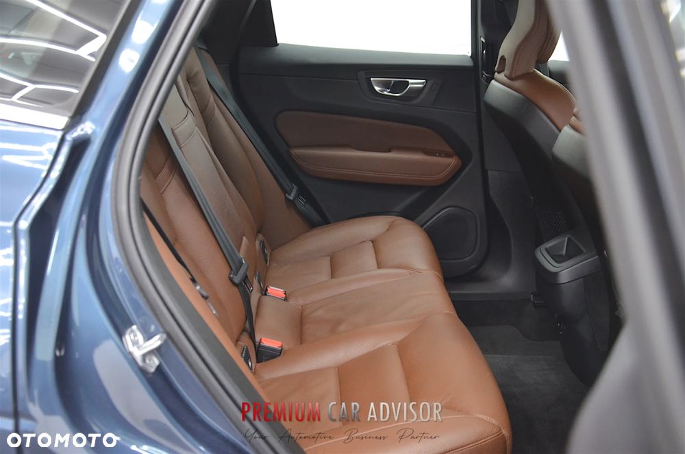 Volvo XC 60 B4 B Geartronic Momentum Pro - 19