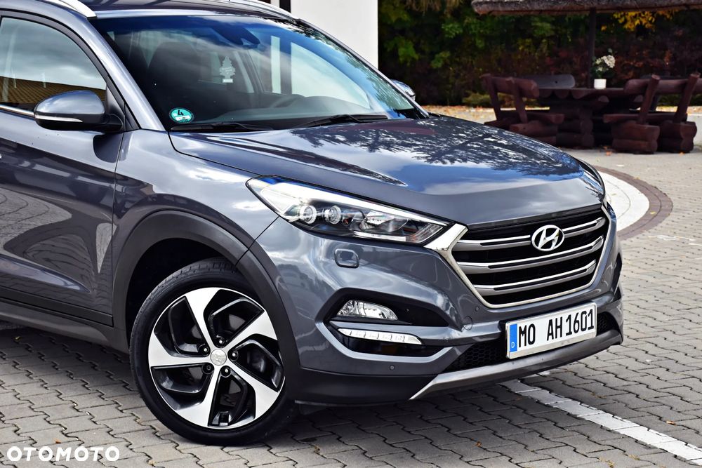 Hyundai Tucson 2.0 CRDI 4WD Automatik Premium - 7