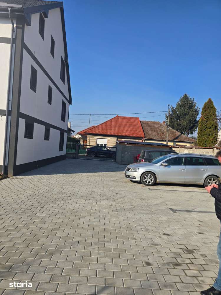 Apartament nou 2 camere, etaj 2, Micro 17 (zona str. Păulești) — fotografia 3