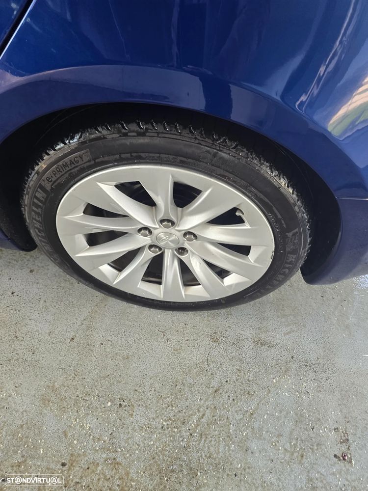 Tesla Model S 90D AWD - 16