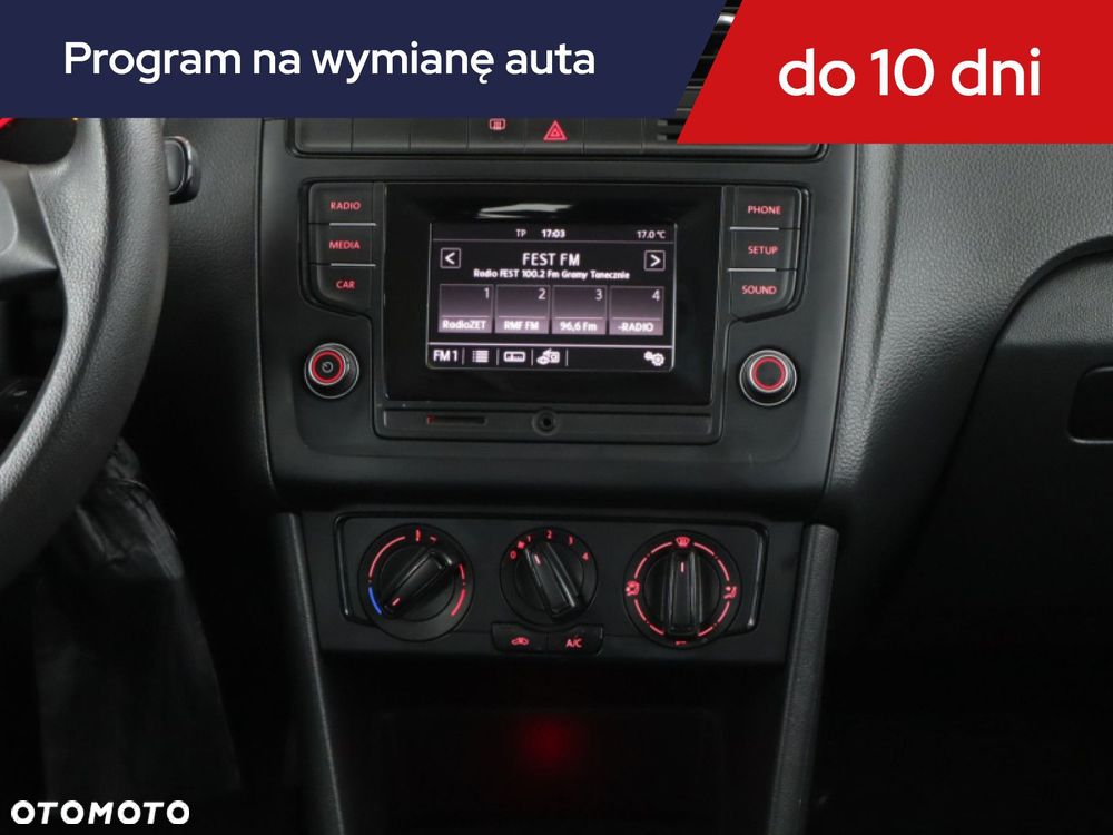 Volkswagen Polo - 14