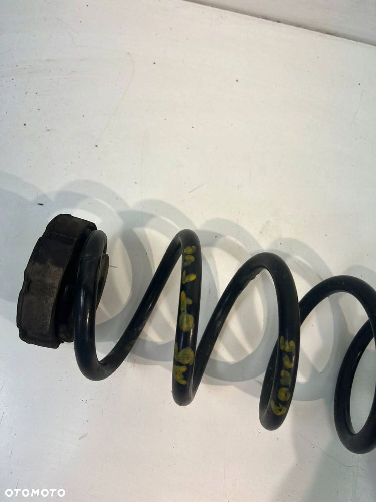 KOMPLET SPRĘŻYN TYŁ Audi A5 8T 8F - 3