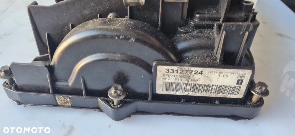 POKRYWA ZAWORÓW SILNIKA BMW 5 F10 F11 N57D30B N57 3.0D 33127724 - 2