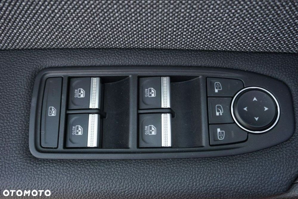 Renault Captur 1.0 TCe Techno - 14