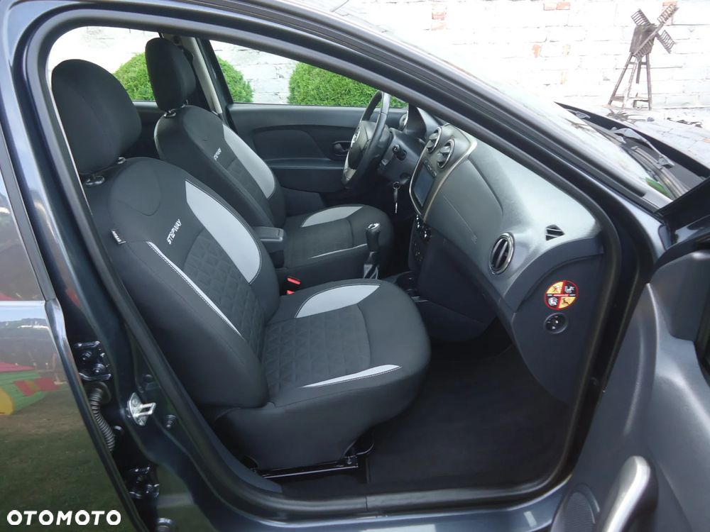 Dacia Sandero Stepway TCe 90 Prestige - 21