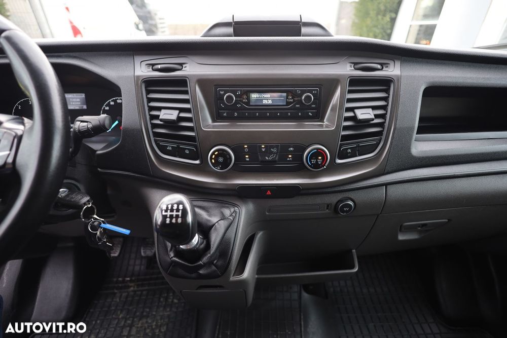 Ford Transit - 17