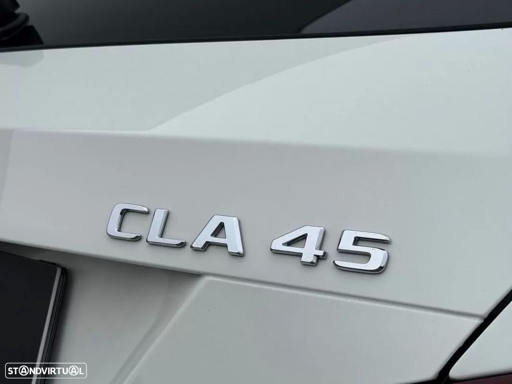 Mercedes-Benz CLA 45 AMG 4-Matic - 17