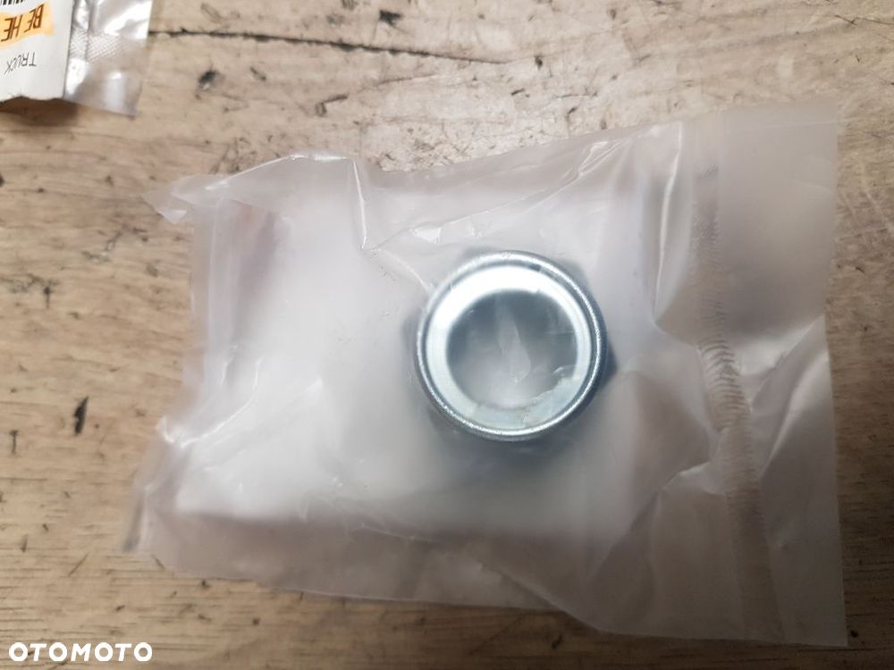 Nakrętka Honda GL1200 VT1100 PC800 VF700 VF1100  90305-MB4-003 - 5