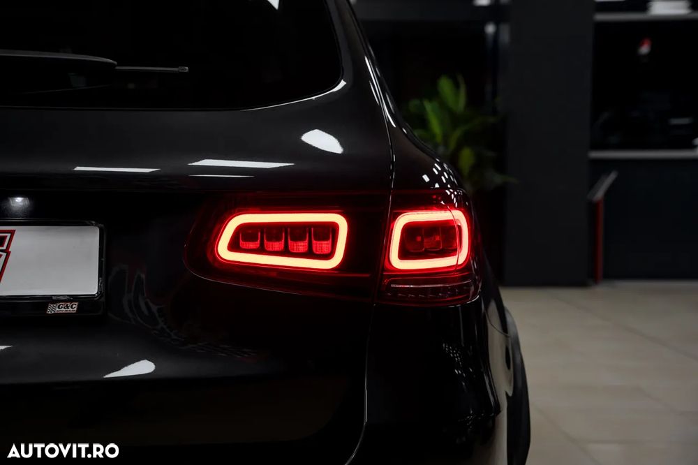 Mercedes-Benz GLC 220 d 4MATIC 9G-TRONIC AMG Line - 17