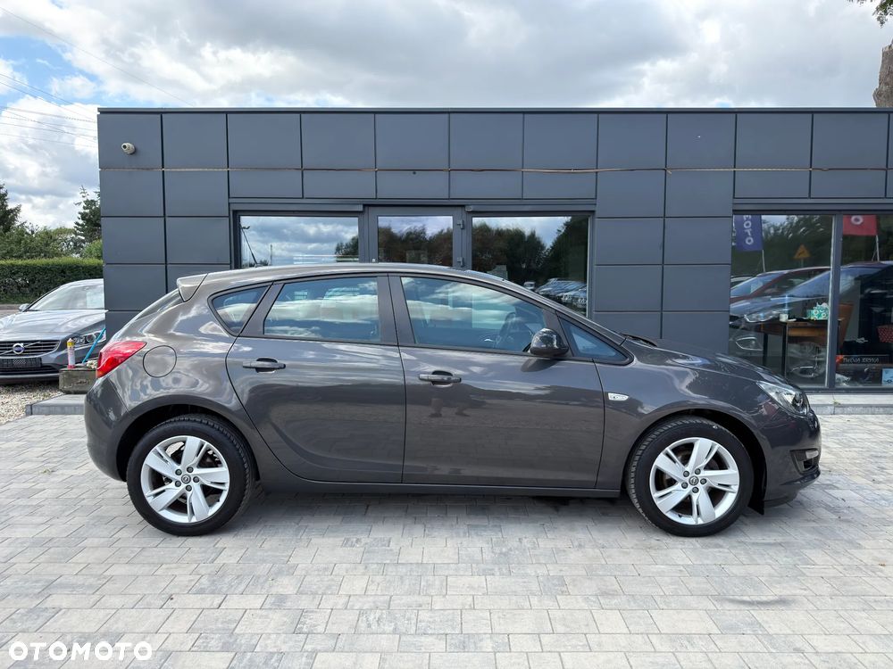 Opel Astra 1.4 Essentia - 20