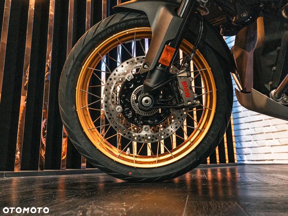 BMW R - 4