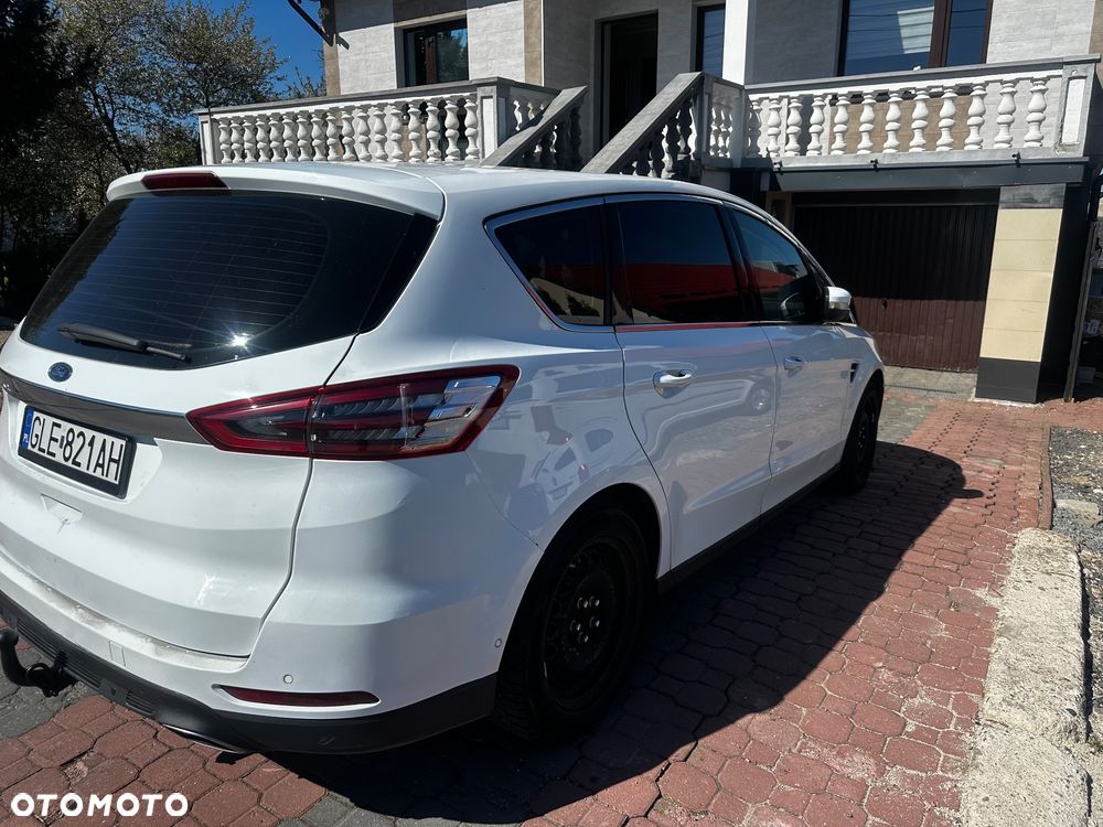 Ford S-Max 2.0 TDCi Titanium PowerShift - 4
