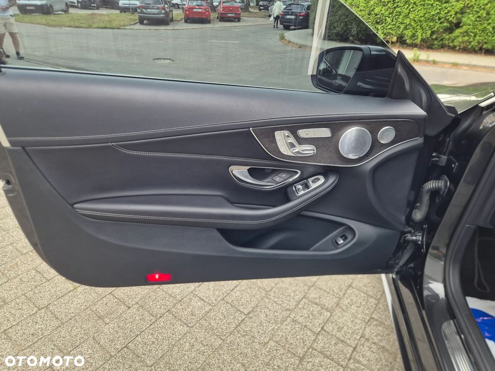 Mercedes-Benz Klasa C 43 AMG 4MATIC - 15