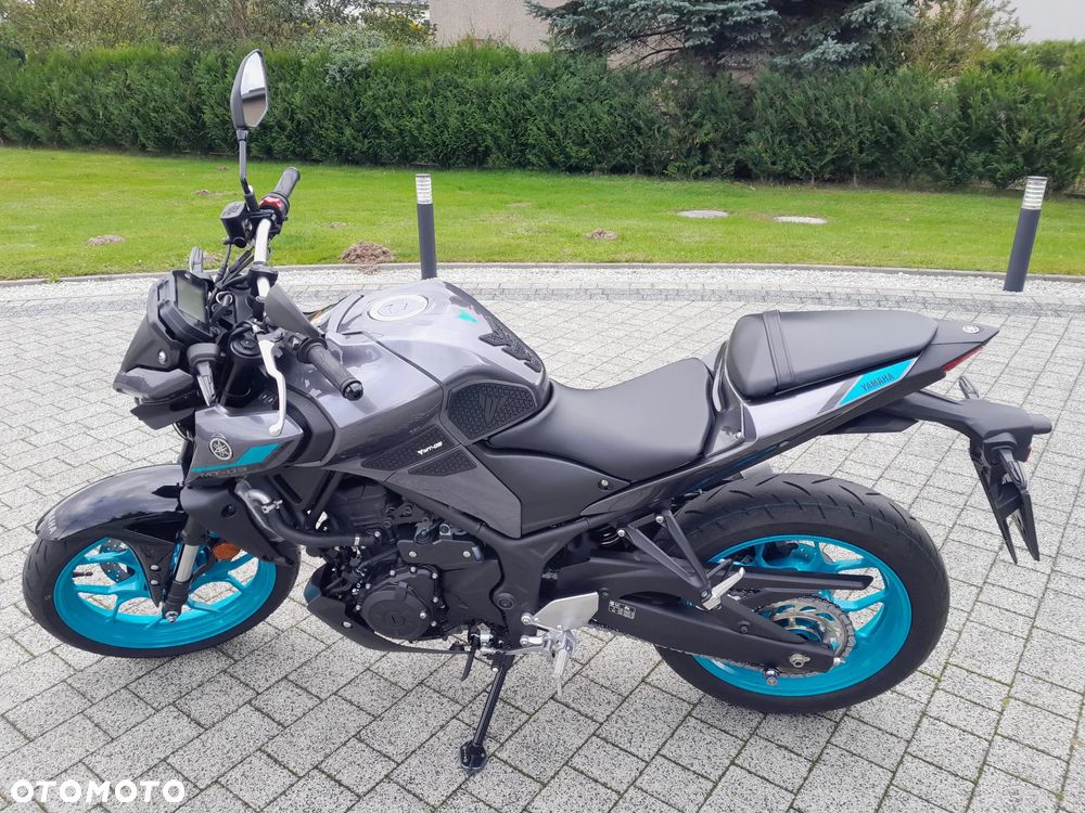 Yamaha MT - 7