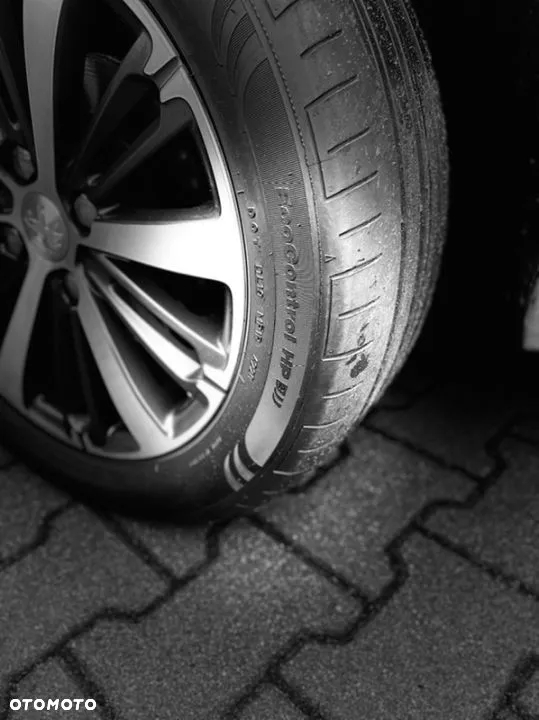 Peugeot 208 Blue-HDi 100 Stop&Start Allure - 17