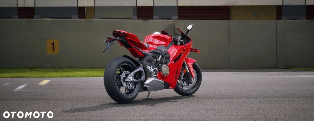 Ducati Panigale V4 - 4