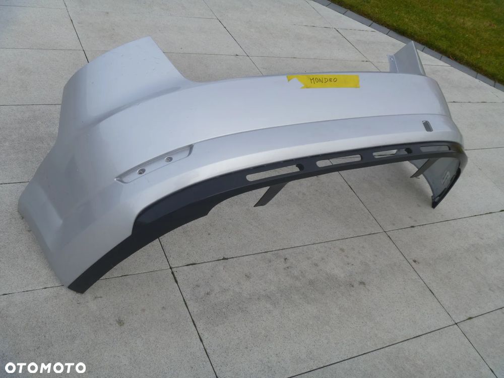 FORD MONDEO MK4 HB ZDERZAK TYLNY SREBRNY IDEALNY - 1