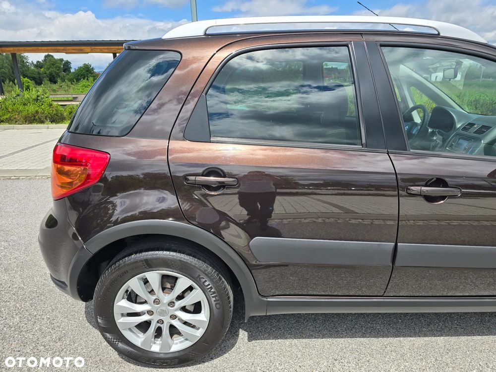 Suzuki SX4 1.6 VVT 4x4 Limited - 34