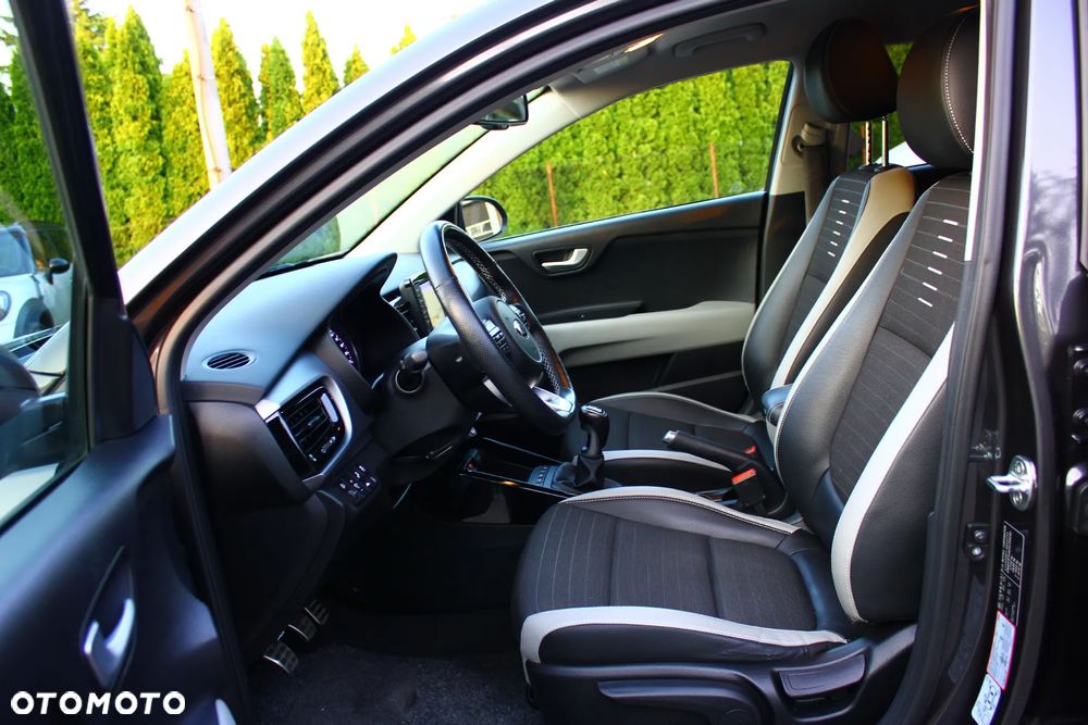 Kia Stonic 1.6 CRDi SCR XL - 24
