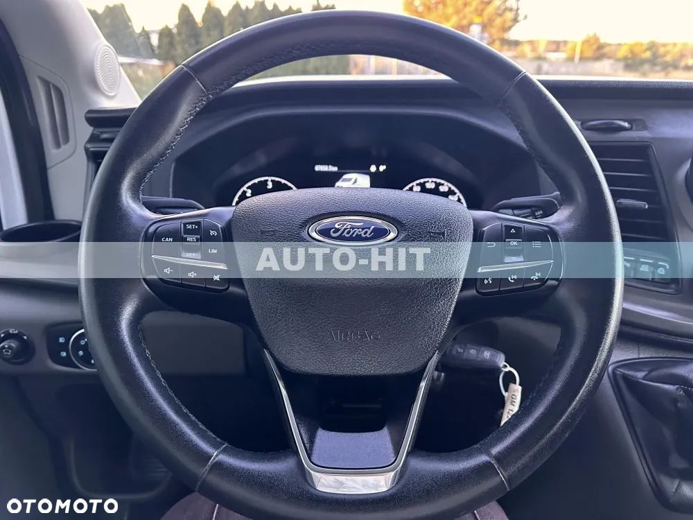 Ford Transit - 24