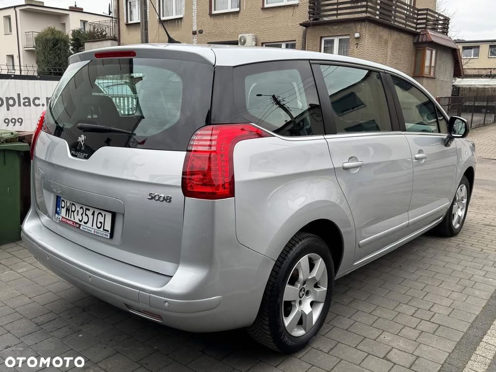 Peugeot 5008 120 VTi Active - 4