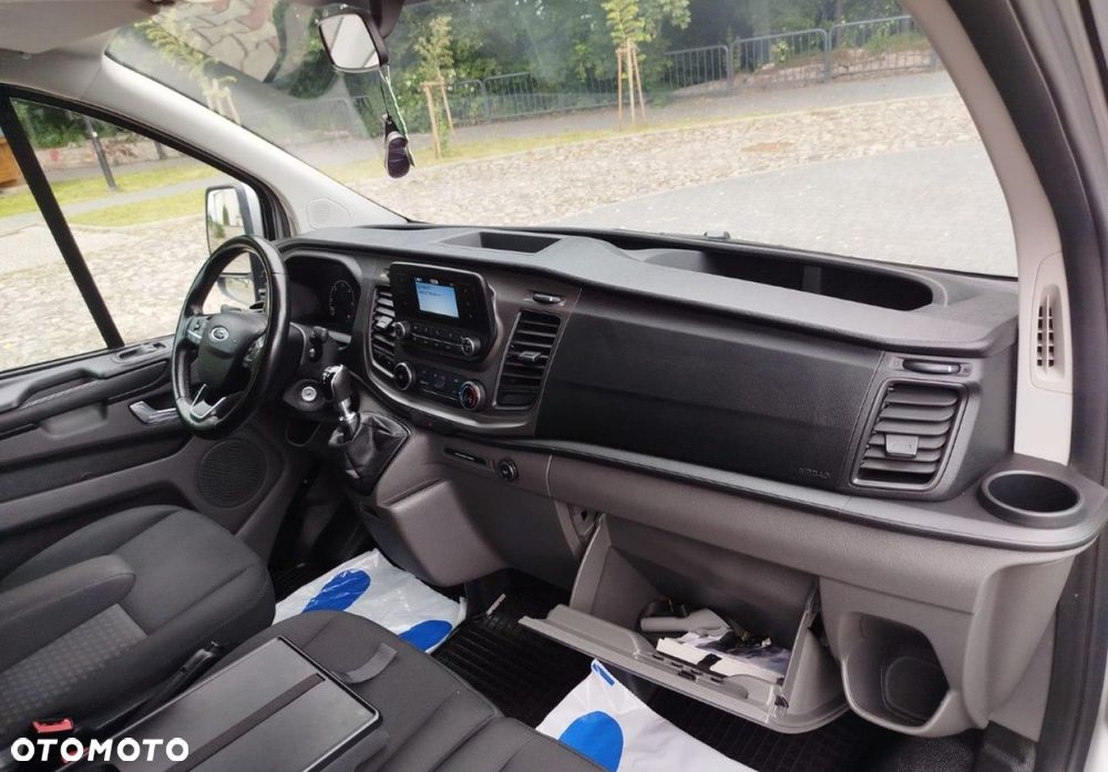Ford Transit Custom - 22