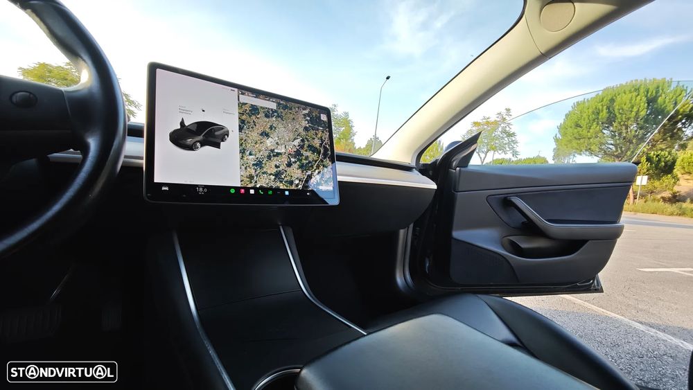 Tesla Model 3 Long-Range Dual Motor AWD - 14