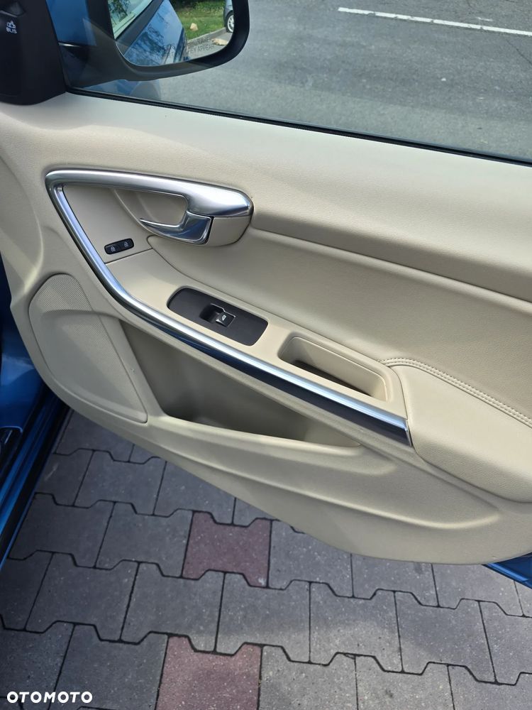 Volvo S60 T5 Drive-E R-Design Momentum - 32
