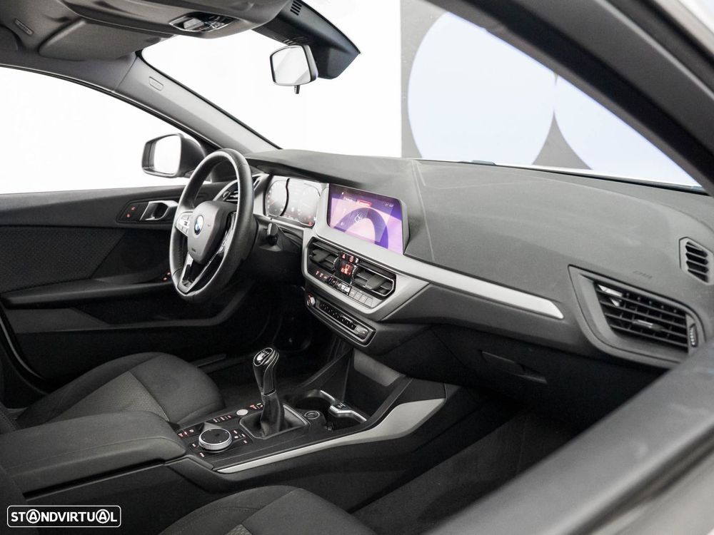 BMW 116 i Advantage - 32