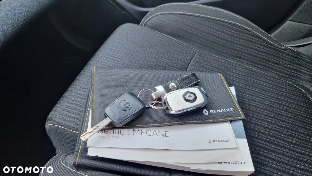 Renault Megane ENERGY dCi 110 EDC LIMITED - 24